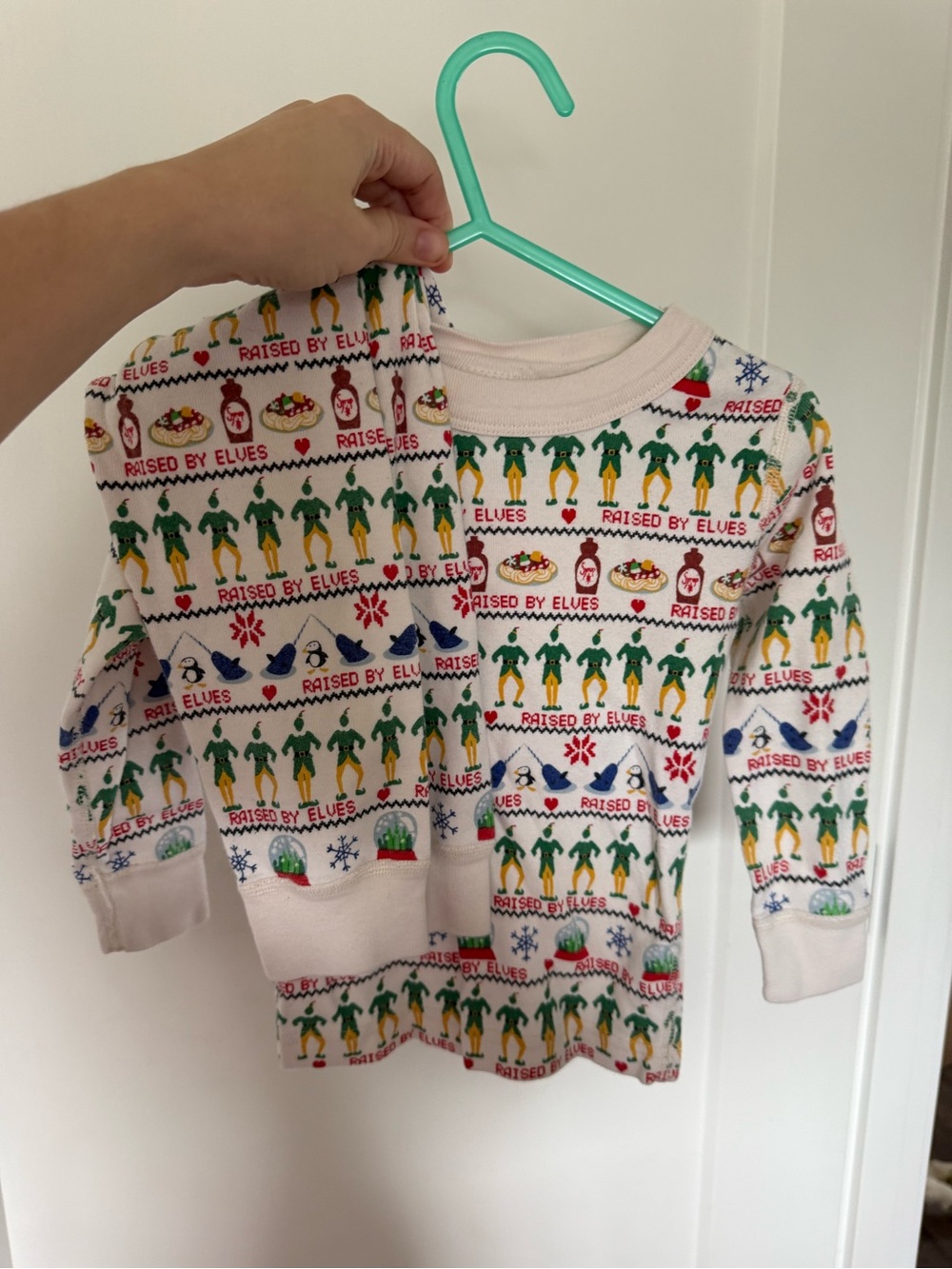 Hanna Andersson Kids 'Raised by Elves' Holiday pajamas 3T